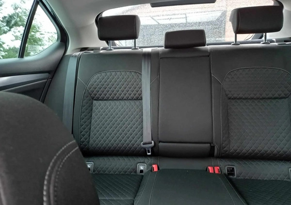 Skoda Superb cena 79900 przebieg: 155500, rok produkcji 2018 z Wołomin małe 379